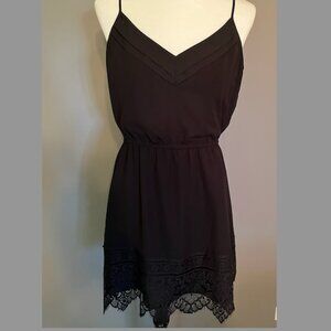 Cupcakes & Cashmere Black Lace Dress Size M